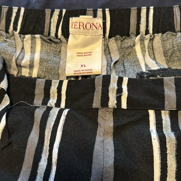 Womens Striped Pants - Picture 2 of 4